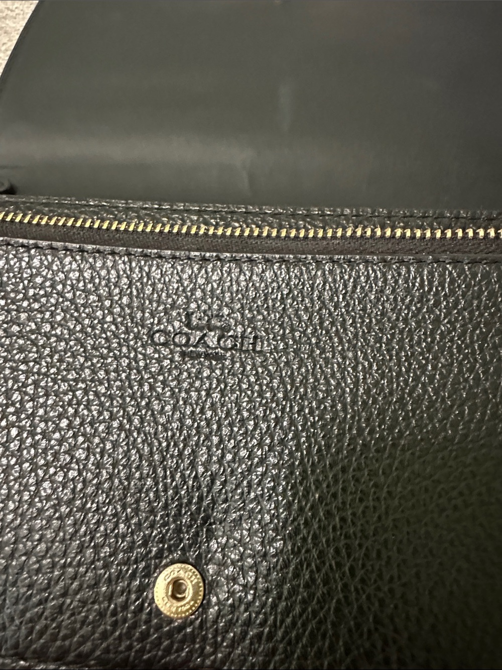 Coach Black Pebbled Leather Continental Wallet with Gold Logo - Picture 4 of 15